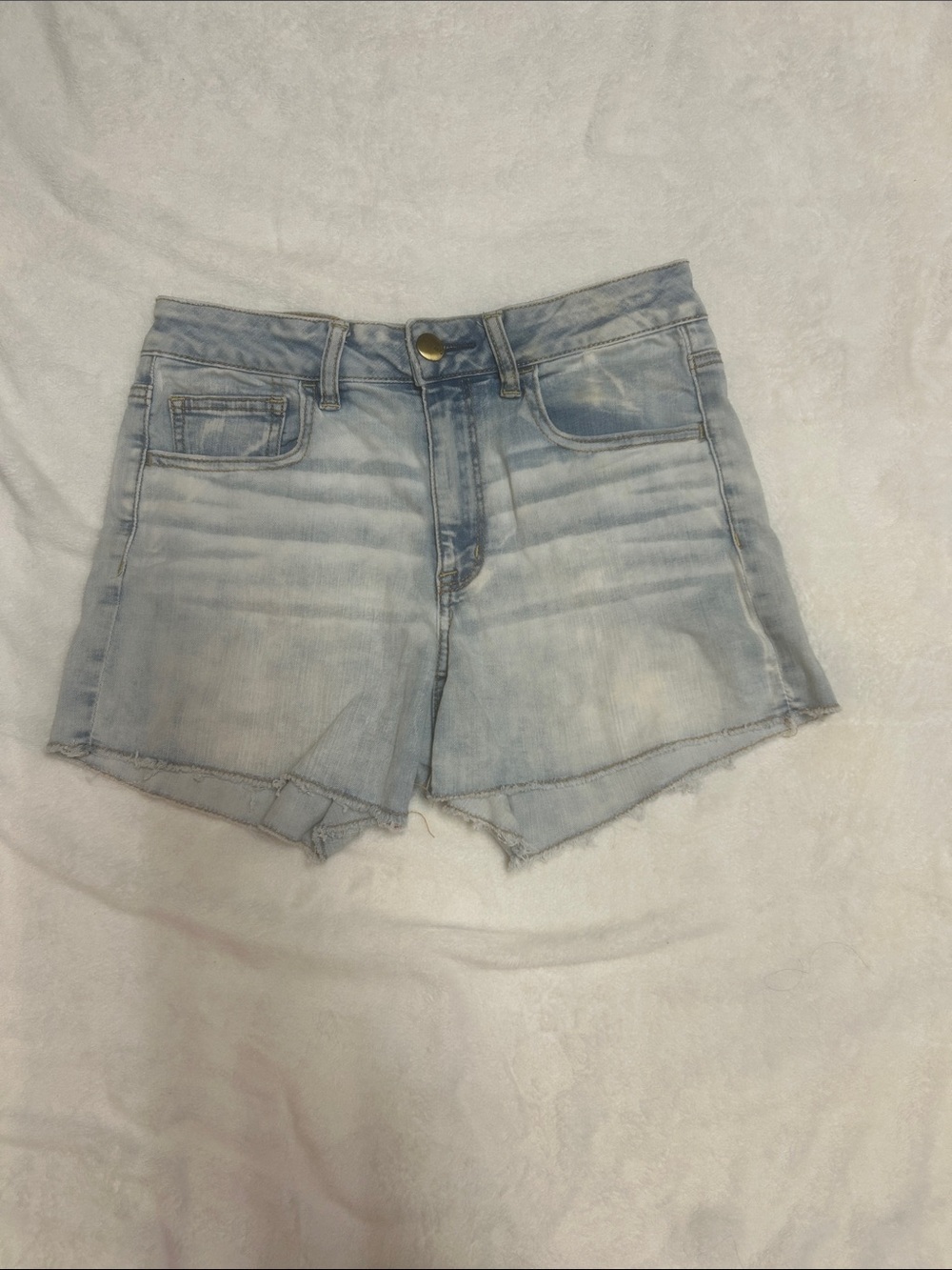American Eagle Women’s Shorts High Rise Shortie Light Wash Denim Size 6